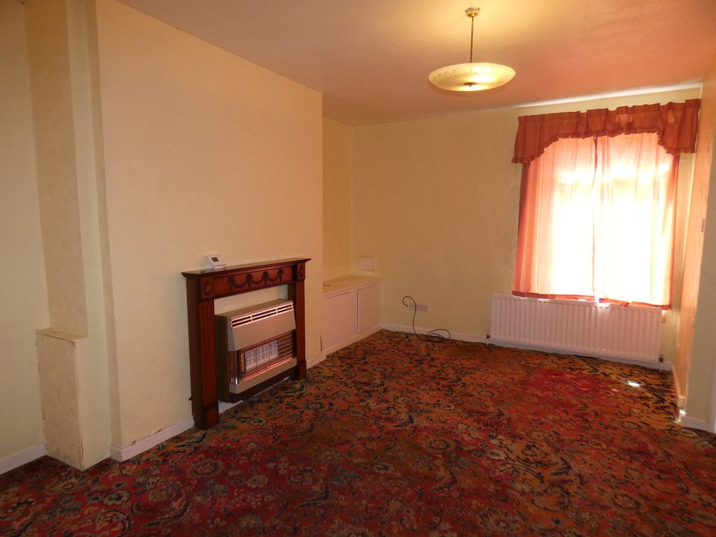 Lounge- click for photo gallery